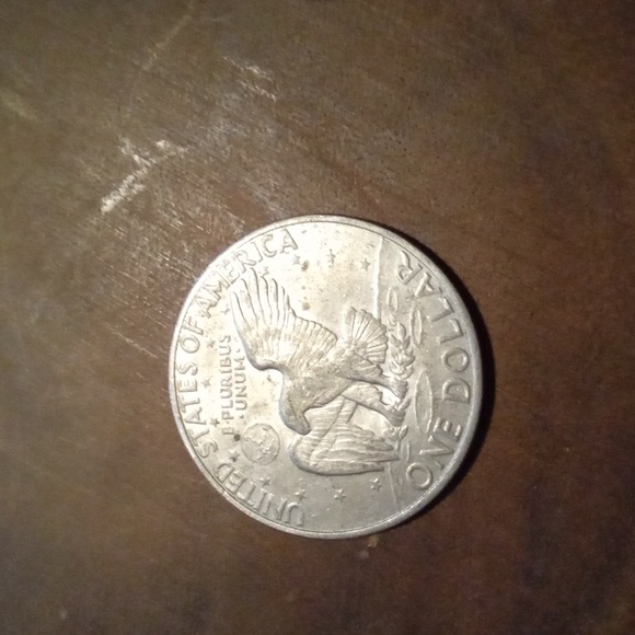 1970s Eisenhower silver dollar set - Picture 5 of 6